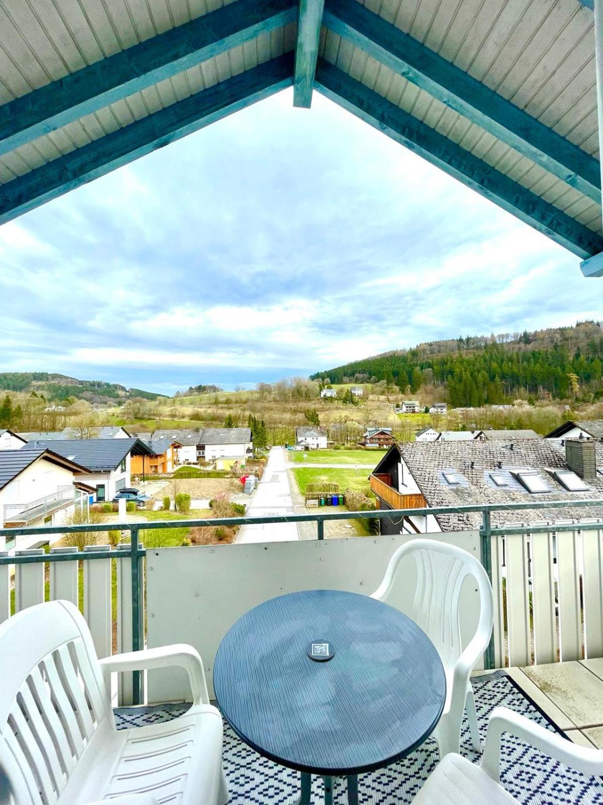 Gemuetliche Balkon-Oase Mit Blick Auf Skywalk Lägenhet Stryck Exteriör bild